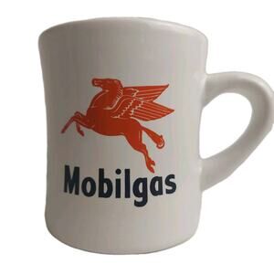 Mobilgas Diner Mug Red Pegasus Restaurant Ware Advertising Heavy VTG Mobil Cup